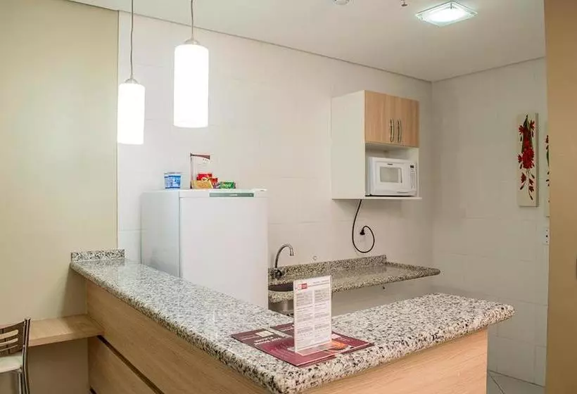 Fotos del hotel Higienopolis  & Suites:  5