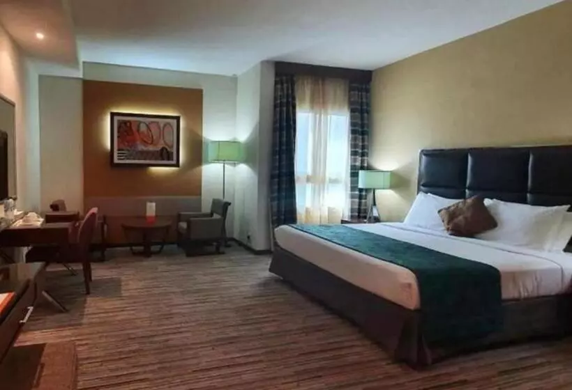 Fotos del hotel Phoenix Plaza Hotel Apartments:  11