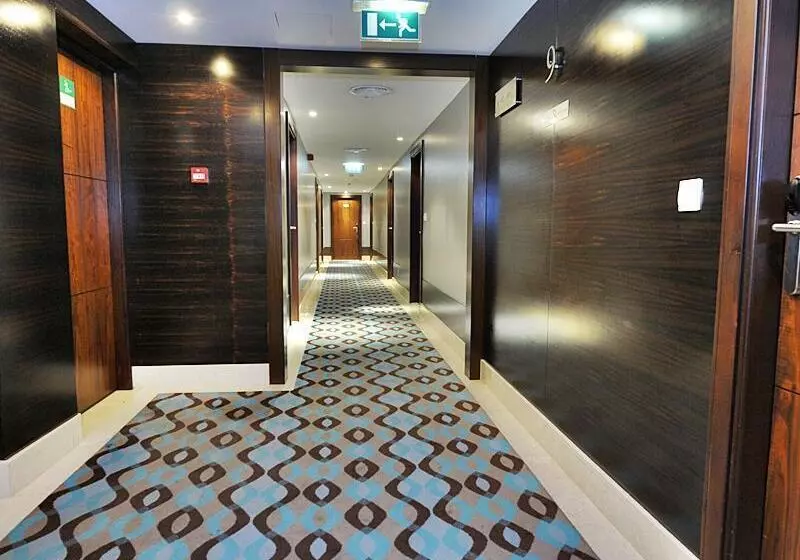 Fotos del hotel Phoenix Plaza Hotel Apartments:  12