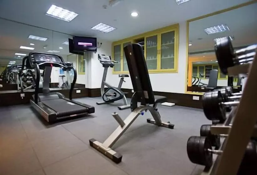 Fotos del hotel Phoenix Plaza Hotel Apartments:  4