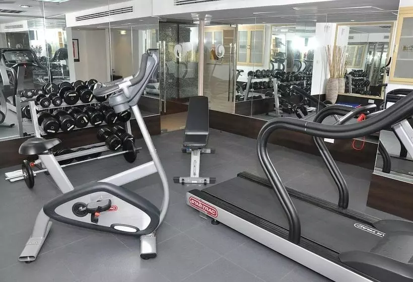 Fotos del hotel Phoenix Plaza Hotel Apartments:  7