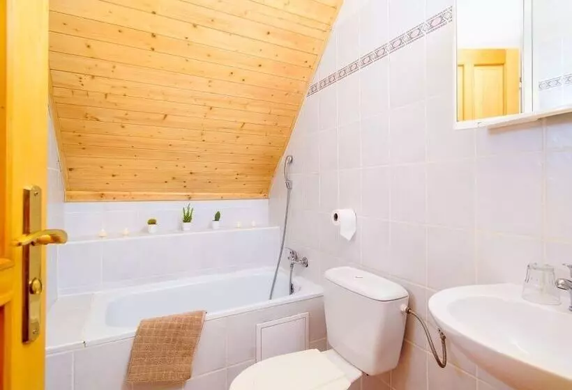 Fotos del hotel Bella:  4