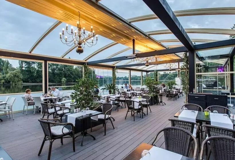 Fotos del hotel Herastrau:  8