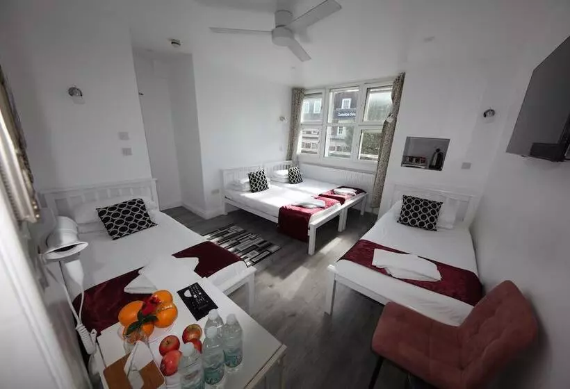 Fotos del hotel The Bridge:  13