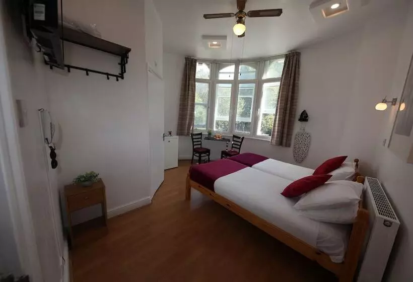 Fotos del hotel The Bridge:  23