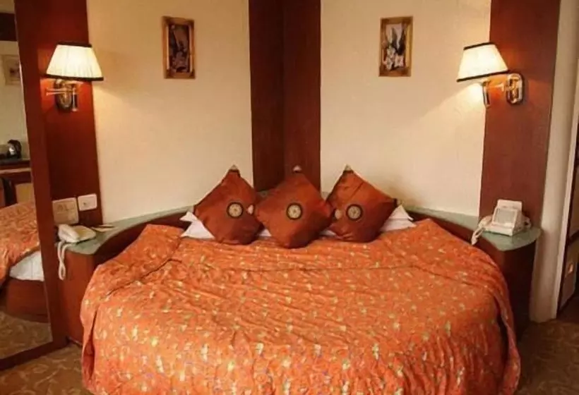 Fotos del hotel The Checkers:  21