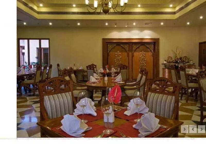 Fotos del hotel The Ummed:  4