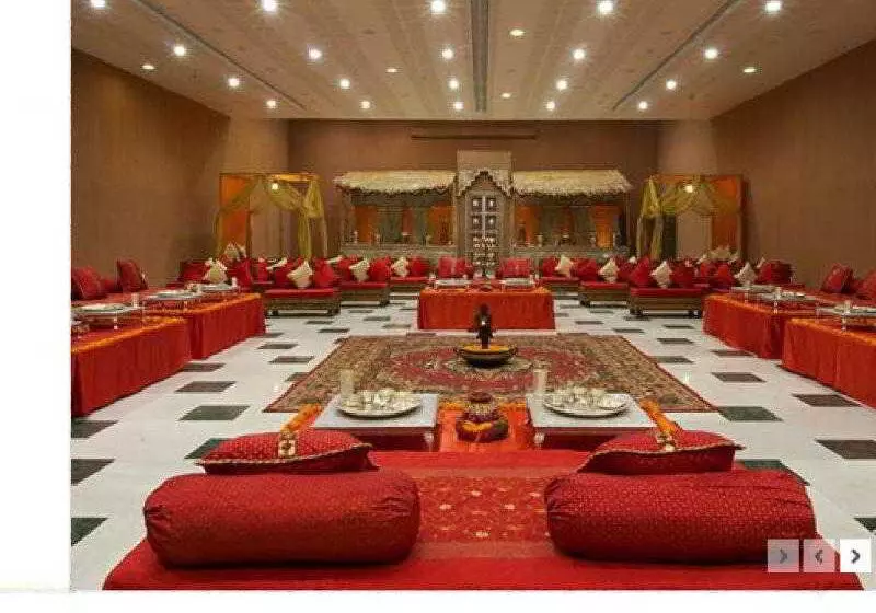 Fotos del hotel The Ummed:  18