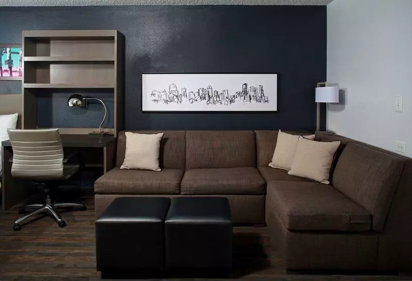 Hyatt House Dallas Uptown