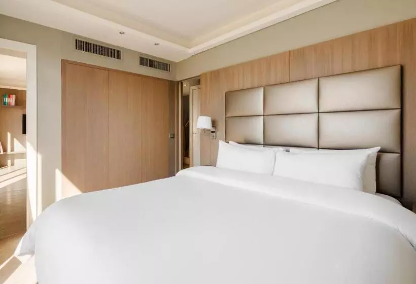 Sonder L Edmond Parc Monceau