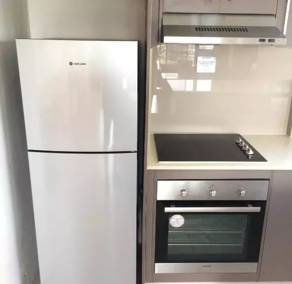 Fotos del hotel Aristocrat Apartments:  15