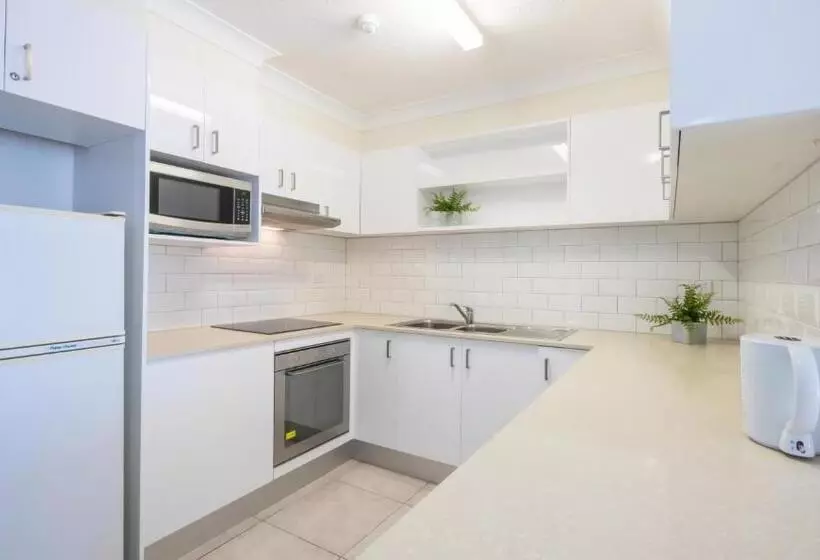 Fotos del hotel Aristocrat Apartments:  21