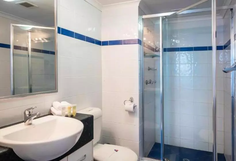 Fotos del hotel Aristocrat Apartments:  16