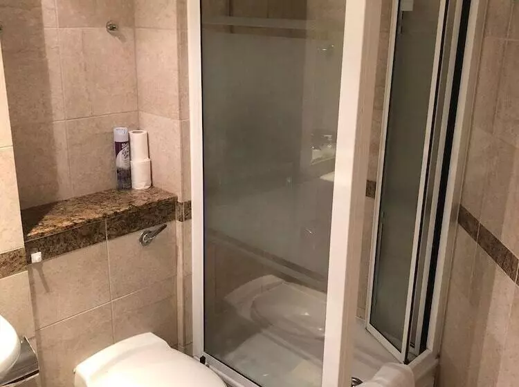 Fotos del hotel The New London Carlton Hotel & Service Apartments:  19