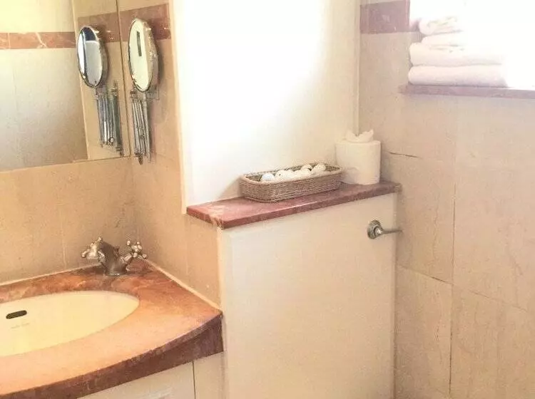 Fotos del hotel The New London Carlton Hotel & Service Apartments:  22