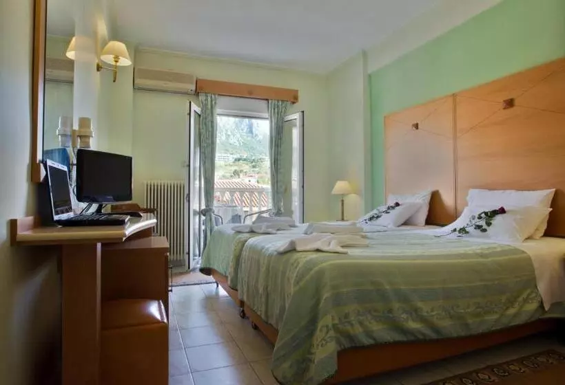 Fotos del hotel Kaikis:  9