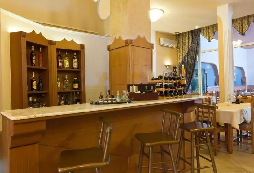 Fotos del hotel Kaikis:  4