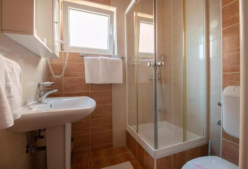 Fotos del hotel Adria:  10