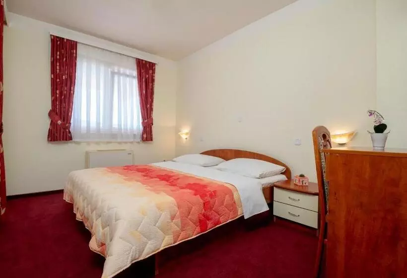 Fotos del hotel Adria:  12