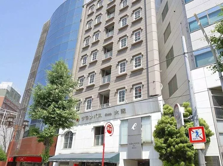 Grampus Inn Osaka
