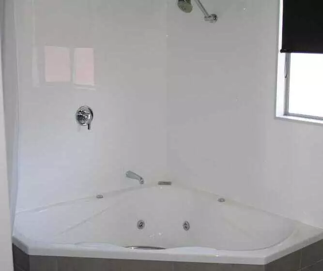 Fotos del hotel Aveda Motor Lodge:  24