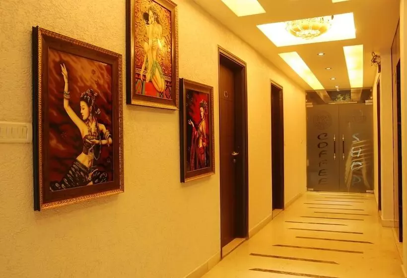 Fotos del hotel Yug Villa:  12