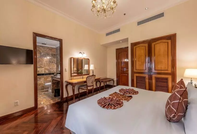 Fotos del hotel Grand  Saigon:  24