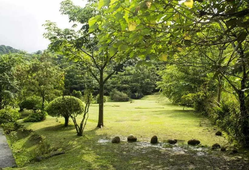 Fotos del hotel Lands In Love Hotel And Resort:  8