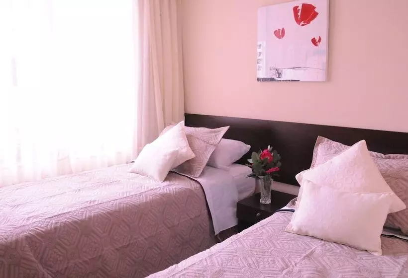 Fotos del hotel Metropolitan Santiago:  5