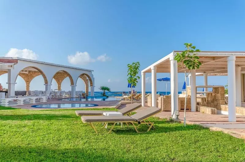 Fotos del hotel Pyrgos Beach Hotel Apartments:  3