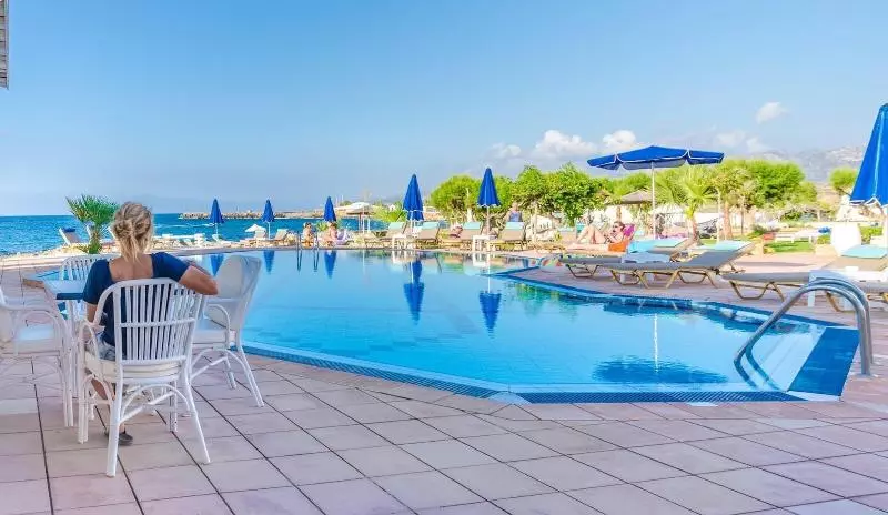 Fotos del hotel Pyrgos Beach Hotel Apartments:  12