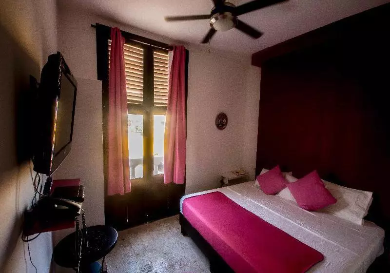 Fotos del hotel Torre Del Reloj:  13