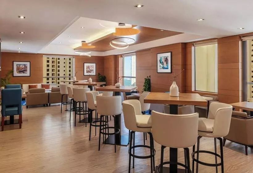 Fotos del hotel Delta Hotels By Marriott Jumeirah Beach, Dubai:  17