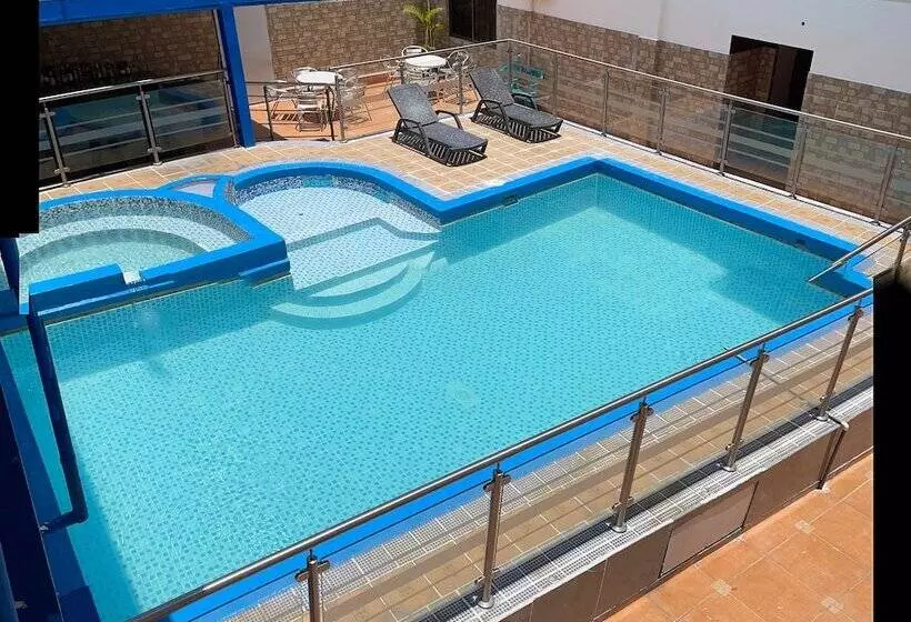 Fotos del hotel Cresta Inn:  9