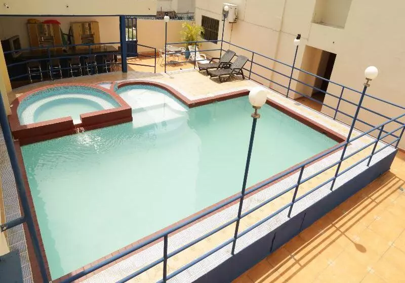 Fotos del hotel Cresta Inn:  12