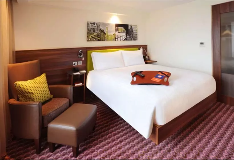 Fotos del hotel Hampton By Hilton Birmingham Broad Street:  2