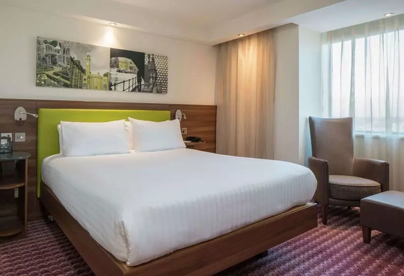 Fotos del hotel Hampton By Hilton Birmingham Broad Street:  24