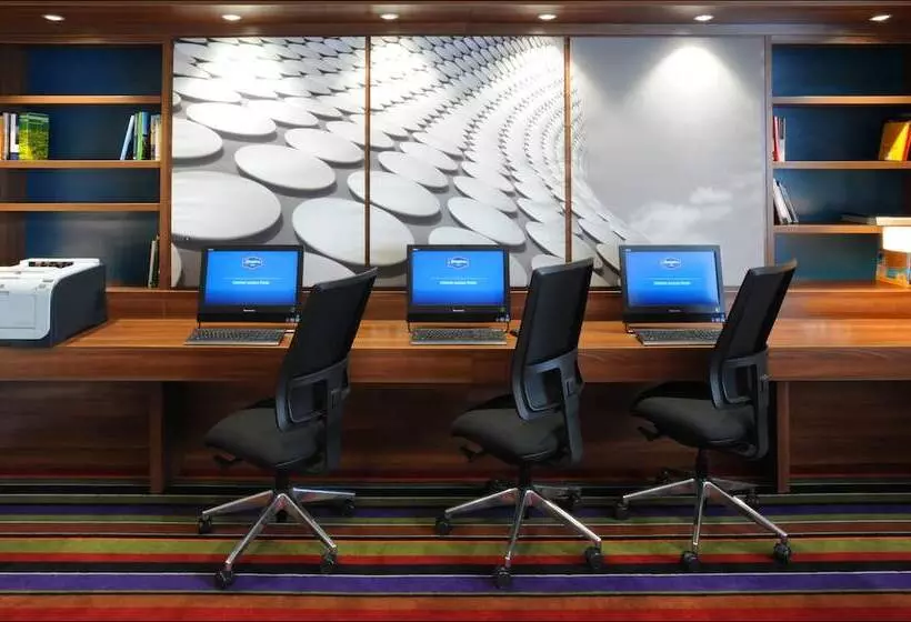 Fotos del hotel Hampton By Hilton Birmingham Broad Street:  7