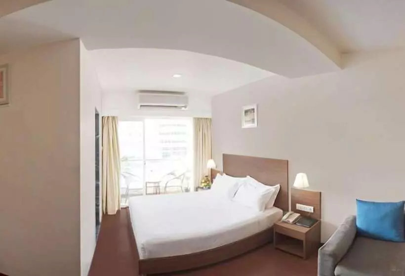 Fotos del hotel Le Royale Residency:  9