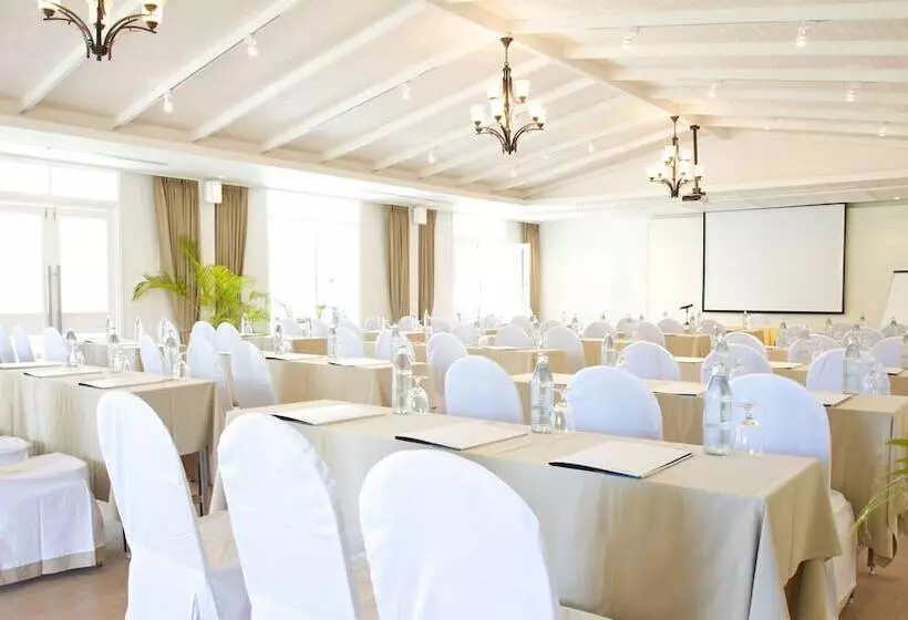 Fotos del hotel Nishaville Resort:  6