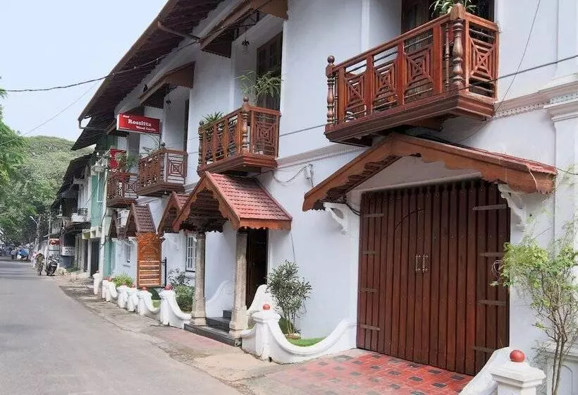 Fotos del hotel Rossitta Wood Castle:  11