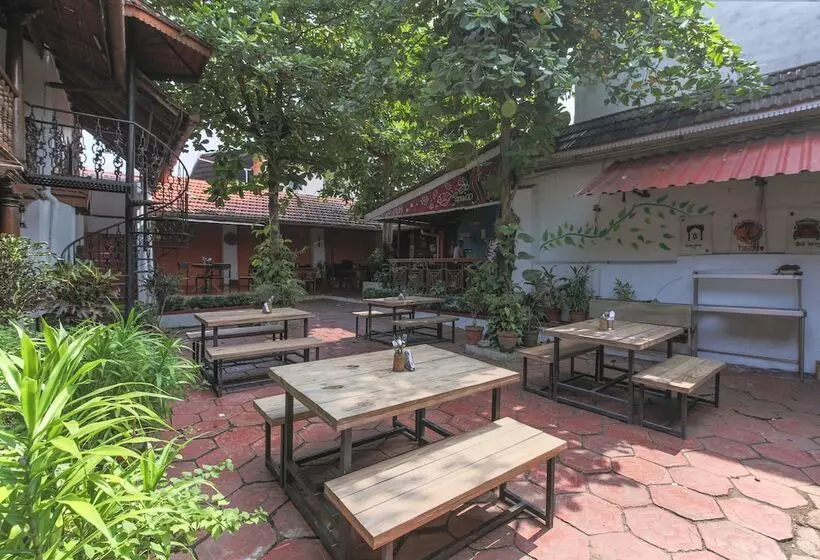 Fotos del hotel Rossitta Wood Castle:  6