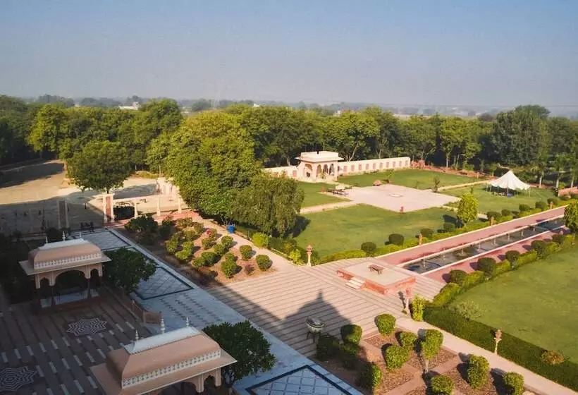 Fotos del hotel Umaid Lake Palace  An Organic Retreat:  10