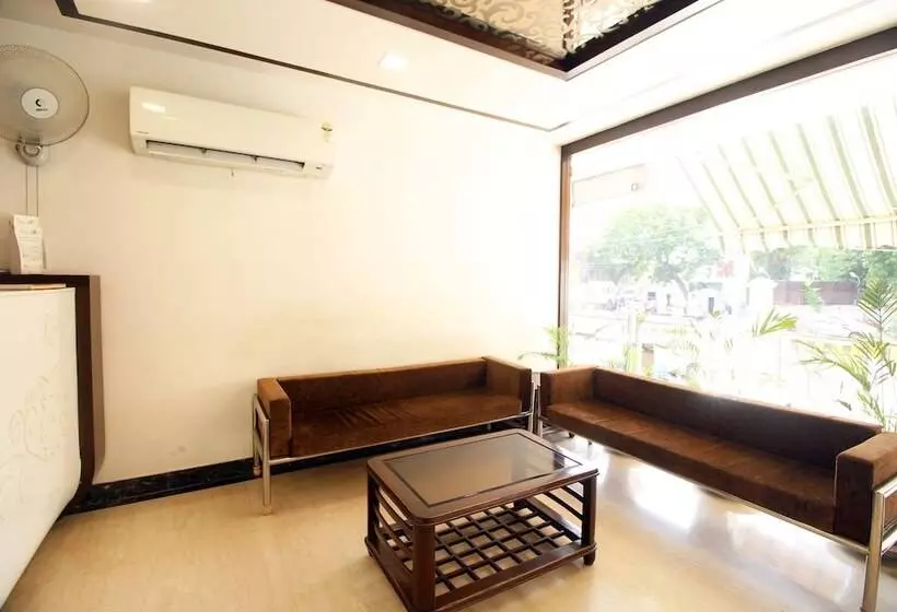 Fotos del hotel Genx Usha Kiran Agra:  3