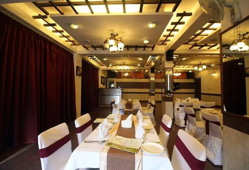 Fotos del hotel Genx Usha Kiran Agra:  5