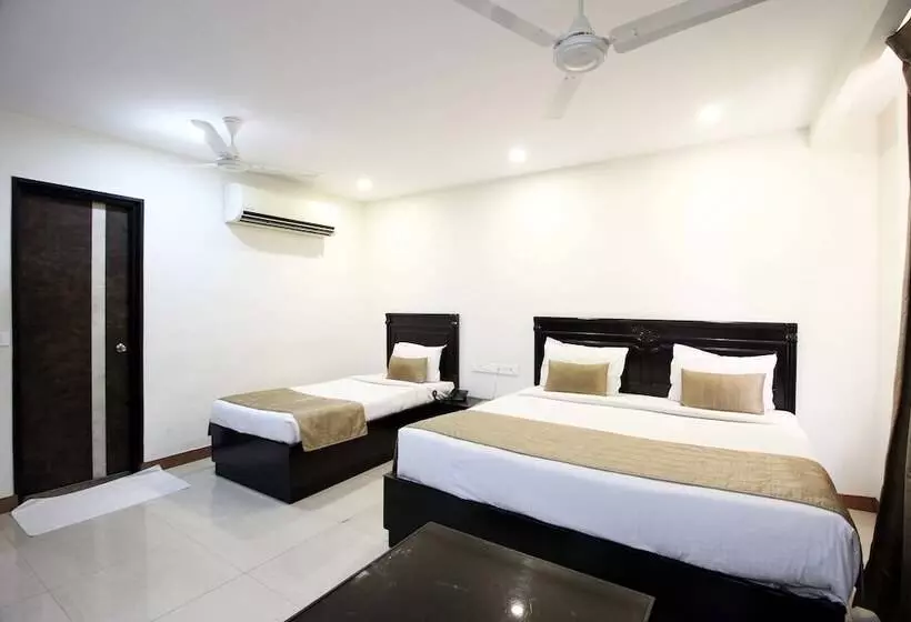 Fotos del hotel Genx Usha Kiran Agra:  25