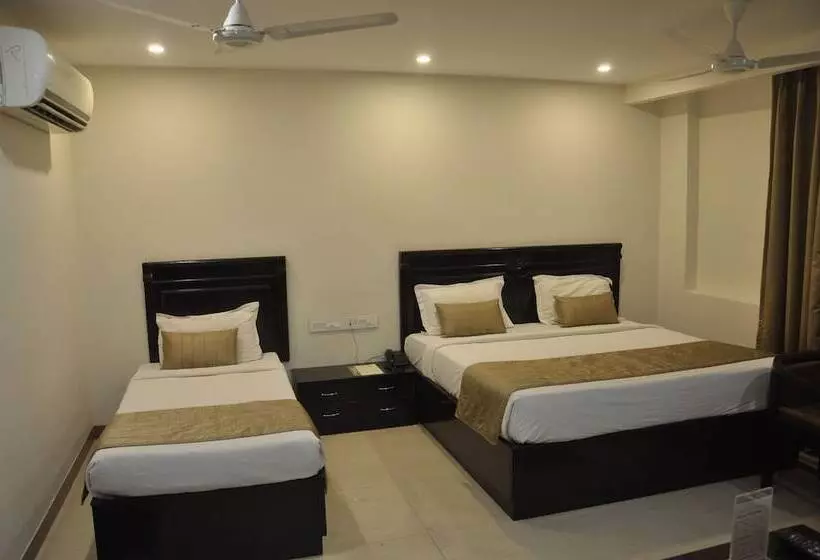 Fotos del hotel Genx Usha Kiran Agra:  22