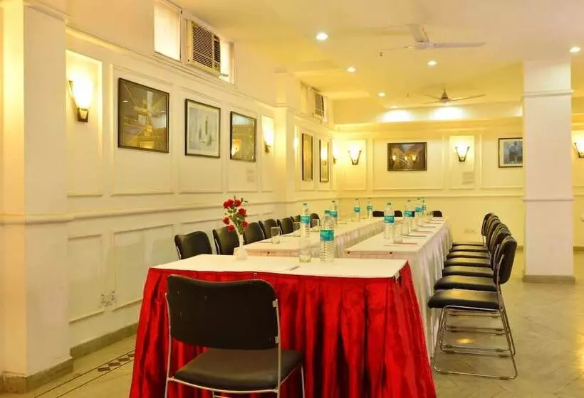 Fotos del hotel Shanti Palace:  7