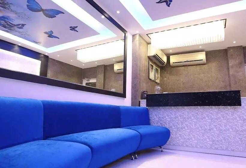 Fotos del hotel Shanti Palace:  3