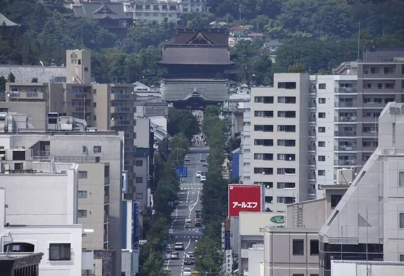 Fotos del hotel Sotetsu Fresa Inn Naganozenkojiguchi:  8